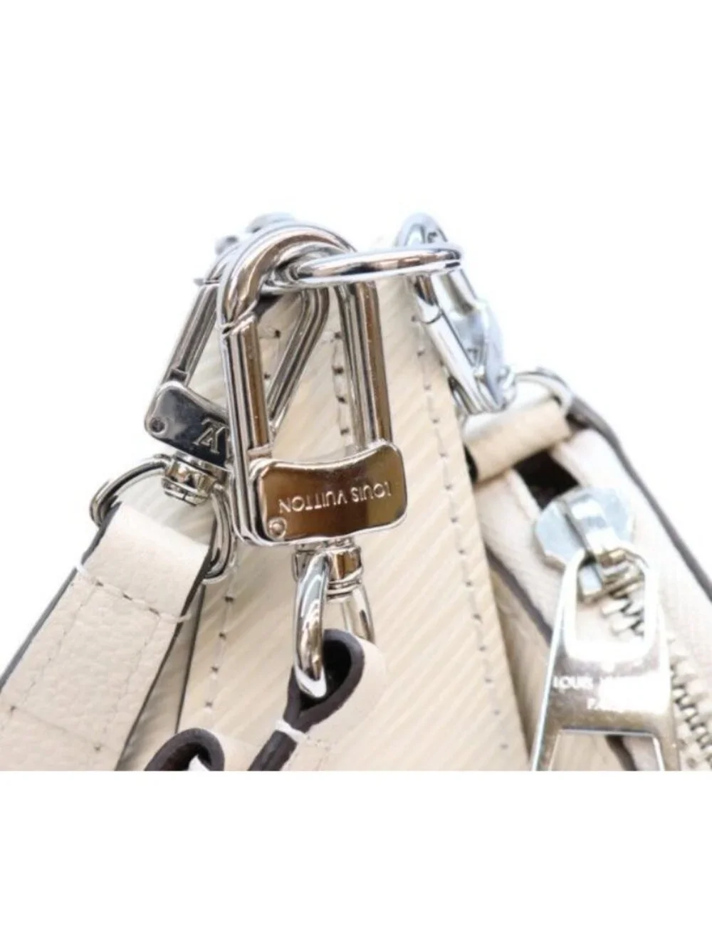 Louis Vuitton Epi Quartz White Marais Rini Watch